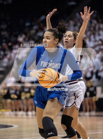 Thumbnail 2 in Lone Peak vs. Fremont (UHSAA 6A Final) photogallery.