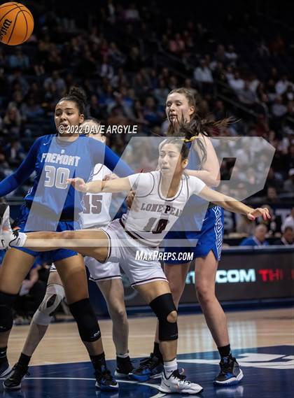 Thumbnail 1 in Lone Peak vs. Fremont (UHSAA 6A Final) photogallery.