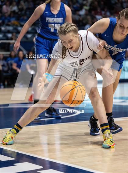Thumbnail 3 in Lone Peak vs. Fremont (UHSAA 6A Final) photogallery.