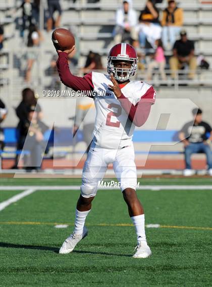 Thumbnail 2 in Santee vs. Fremont (CIF LACS D3 Final) photogallery.