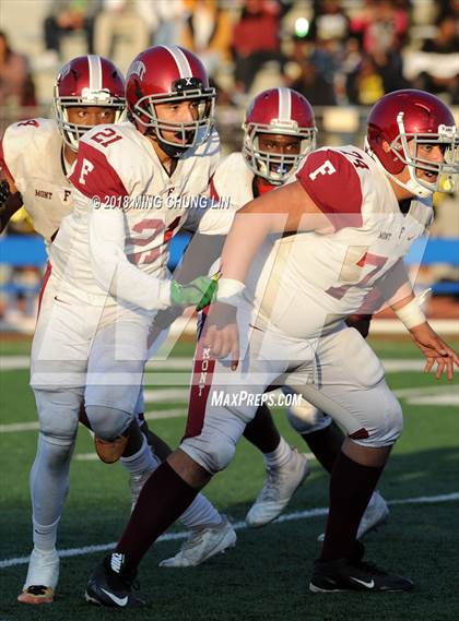 Thumbnail 2 in Santee vs. Fremont (CIF LACS D3 Final) photogallery.