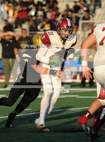 Thumbnail 2 in Santee vs. Fremont (CIF LACS D3 Final) photogallery.