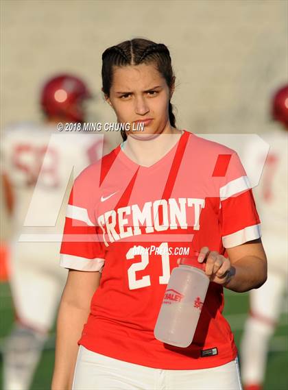 Thumbnail 1 in Santee vs. Fremont (CIF LACS D3 Final) photogallery.