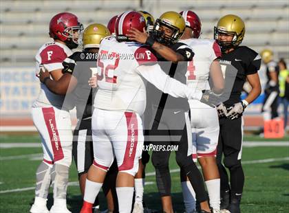 Thumbnail 1 in Santee vs. Fremont (CIF LACS D3 Final) photogallery.