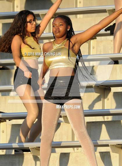 Thumbnail 2 in Santee vs. Fremont (CIF LACS D3 Final) photogallery.