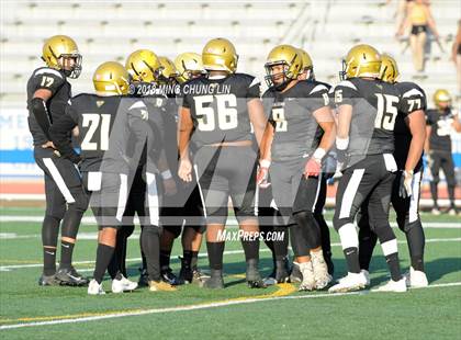 Thumbnail 1 in Santee vs. Fremont (CIF LACS D3 Final) photogallery.