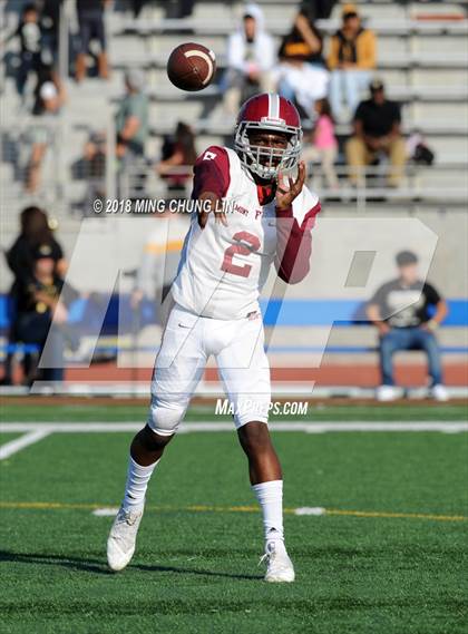 Thumbnail 3 in Santee vs. Fremont (CIF LACS D3 Final) photogallery.