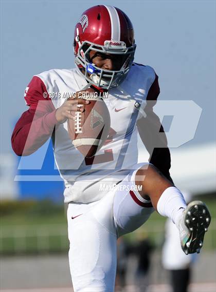 Thumbnail 3 in Santee vs. Fremont (CIF LACS D3 Final) photogallery.