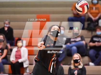 Thumbnail 2 in Vandegrift @ Hutto photogallery.