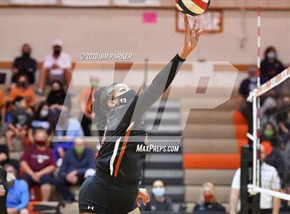 Thumbnail 3 in Vandegrift @ Hutto photogallery.