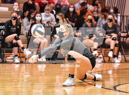 Thumbnail 1 in Vandegrift @ Hutto photogallery.