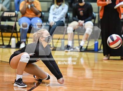 Thumbnail 1 in Vandegrift @ Hutto photogallery.