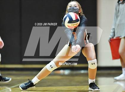 Thumbnail 3 in Vandegrift @ Hutto photogallery.