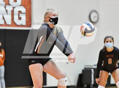 Thumbnail 3 in Vandegrift @ Hutto photogallery.