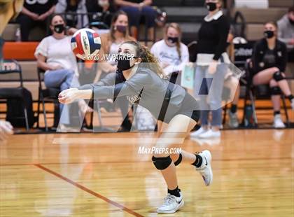 Thumbnail 3 in Vandegrift @ Hutto photogallery.