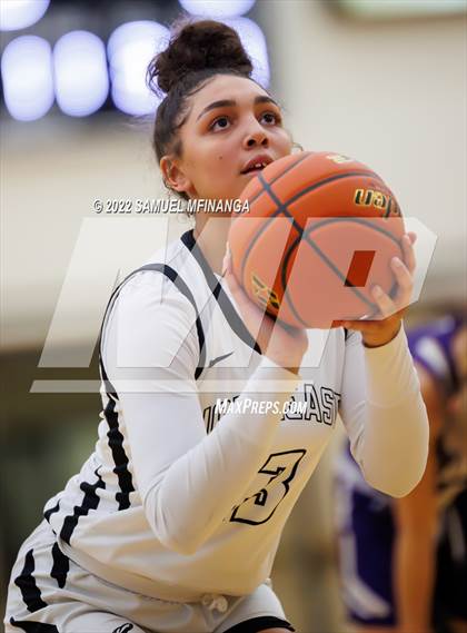 Thumbnail 2 in Grand Island @ Lincoln Northeast photogallery.