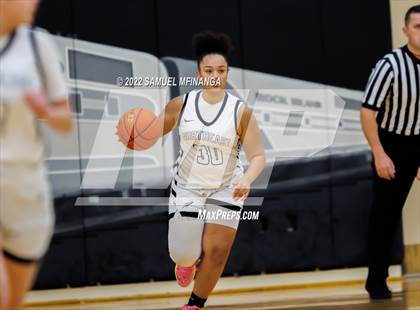 Thumbnail 3 in Grand Island @ Lincoln Northeast photogallery.