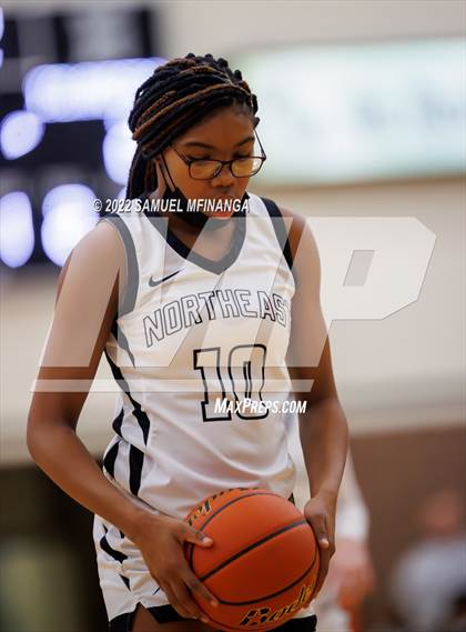 Thumbnail 3 in Grand Island @ Lincoln Northeast photogallery.