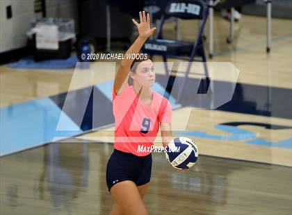 Thumbnail 1 in Rogers @ Har-Ber photogallery.