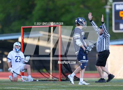 Thumbnail 1 in Staples @ Ludlowe photogallery.