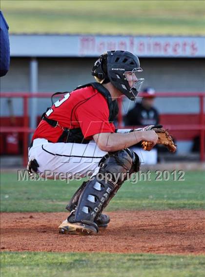 Thumbnail 1 in Maryville vs Morristown-Hamblen West (Daily Times Classic) photogallery.