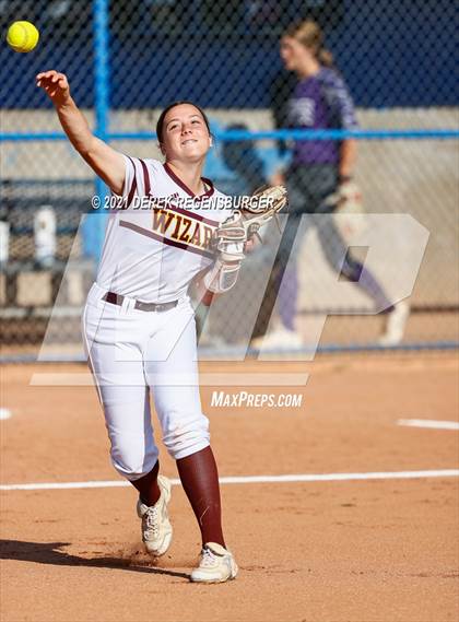 Thumbnail 3 in Arvada West vs Windsor (Broomfield 4A-5A Challenge) photogallery.