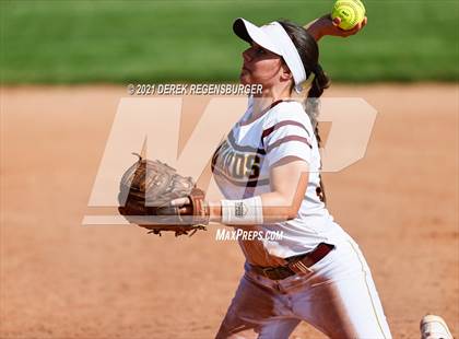 Thumbnail 3 in Arvada West vs Windsor (Broomfield 4A-5A Challenge) photogallery.