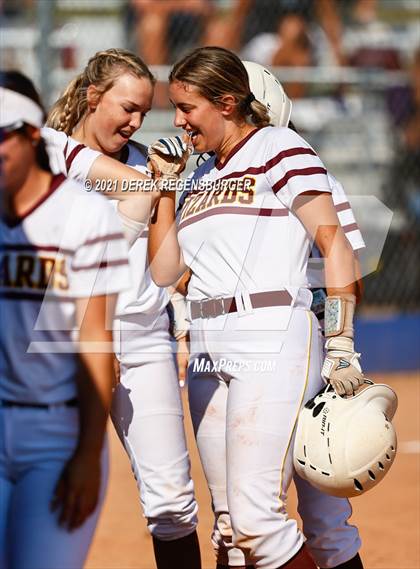 Thumbnail 2 in Arvada West vs Windsor (Broomfield 4A-5A Challenge) photogallery.