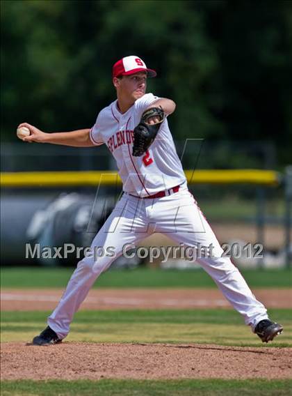 Thumbnail 1 in Splendora vs. La Grange (UIL 3A Region 3 Area Playoff) photogallery.