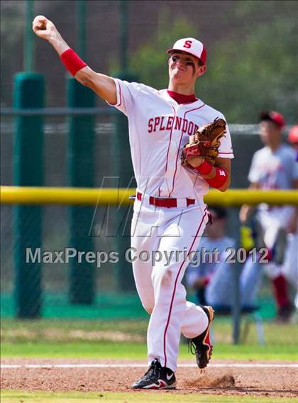 Thumbnail 2 in Splendora vs. La Grange (UIL 3A Region 3 Area Playoff) photogallery.