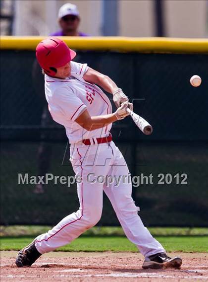 Thumbnail 3 in Splendora vs. La Grange (UIL 3A Region 3 Area Playoff) photogallery.