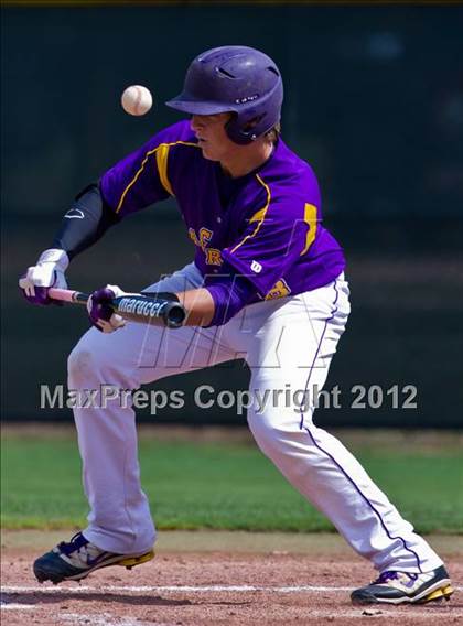 Thumbnail 1 in Splendora vs. La Grange (UIL 3A Region 3 Area Playoff) photogallery.