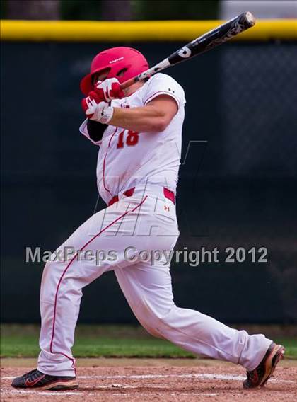 Thumbnail 1 in Splendora vs. La Grange (UIL 3A Region 3 Area Playoff) photogallery.