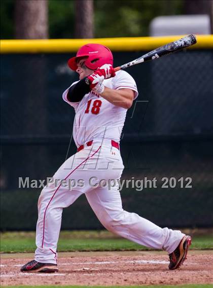 Thumbnail 3 in Splendora vs. La Grange (UIL 3A Region 3 Area Playoff) photogallery.