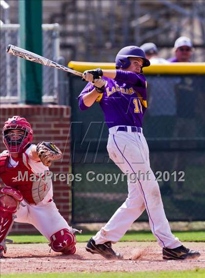 Thumbnail 3 in Splendora vs. La Grange (UIL 3A Region 3 Area Playoff) photogallery.