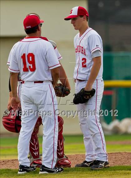 Thumbnail 2 in Splendora vs. La Grange (UIL 3A Region 3 Area Playoff) photogallery.