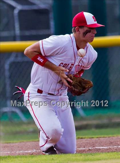 Thumbnail 2 in Splendora vs. La Grange (UIL 3A Region 3 Area Playoff) photogallery.