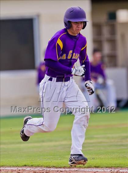 Thumbnail 1 in Splendora vs. La Grange (UIL 3A Region 3 Area Playoff) photogallery.