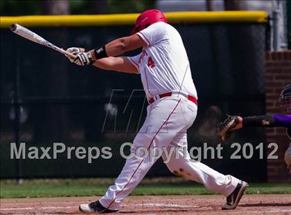 Thumbnail 3 in Splendora vs. La Grange (UIL 3A Region 3 Area Playoff) photogallery.