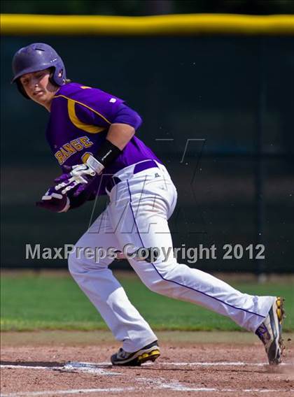 Thumbnail 3 in Splendora vs. La Grange (UIL 3A Region 3 Area Playoff) photogallery.