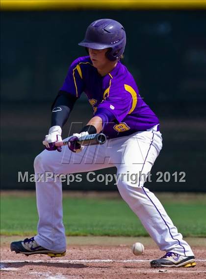 Thumbnail 1 in Splendora vs. La Grange (UIL 3A Region 3 Area Playoff) photogallery.