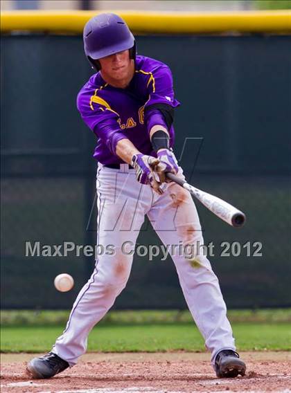 Thumbnail 2 in Splendora vs. La Grange (UIL 3A Region 3 Area Playoff) photogallery.
