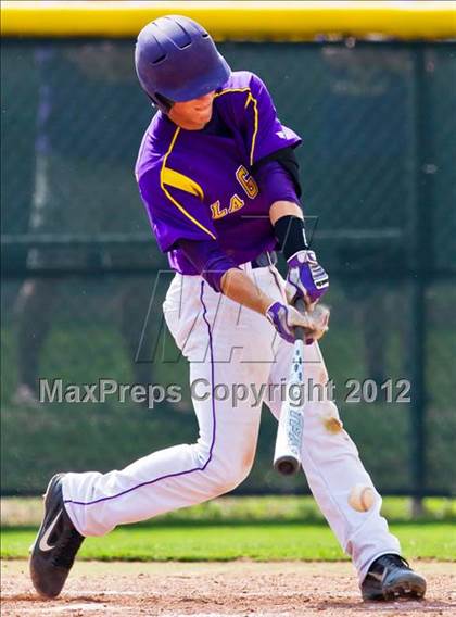 Thumbnail 3 in Splendora vs. La Grange (UIL 3A Region 3 Area Playoff) photogallery.