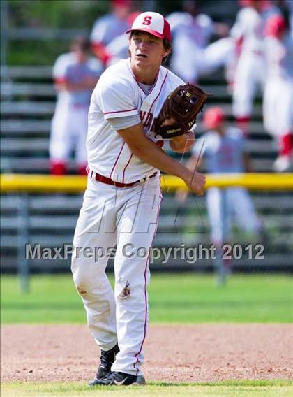 Thumbnail 1 in Splendora vs. La Grange (UIL 3A Region 3 Area Playoff) photogallery.