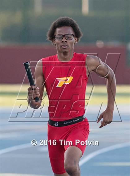 Thumbnail 3 in CIF Southern Section Boys Track and Field Division Finals photogallery.