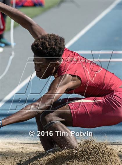 Thumbnail 2 in CIF Southern Section Boys Track and Field Division Finals photogallery.