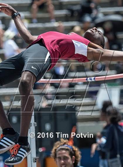 Thumbnail 3 in CIF Southern Section Boys Track and Field Division Finals photogallery.