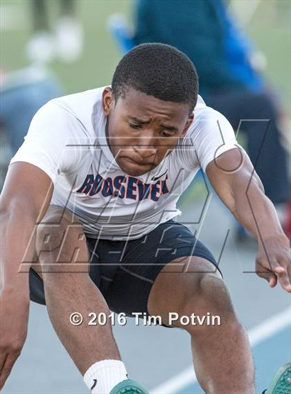 Thumbnail 2 in CIF Southern Section Boys Track and Field Division Finals photogallery.