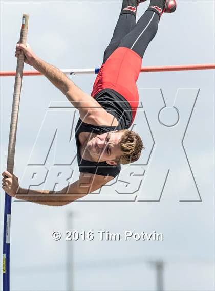 Thumbnail 2 in CIF Southern Section Boys Track and Field Division Finals photogallery.