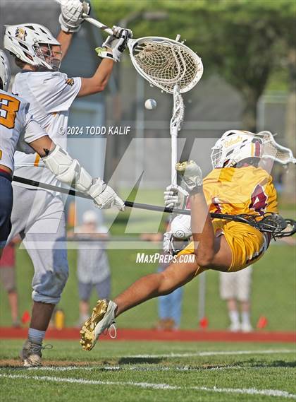 Thumbnail 1 in South Windsor @ RHAM (CCC Semifinal) photogallery.